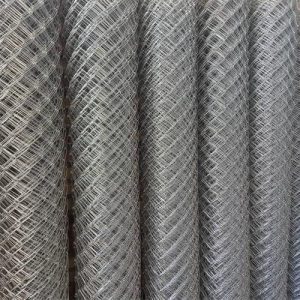 چارپایه باغی و فنس محافظ و اجاق گاز