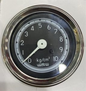 تامین قطعات برقی و یدکی کامیون های سنگین فوق سنگین و نیمه سنگین